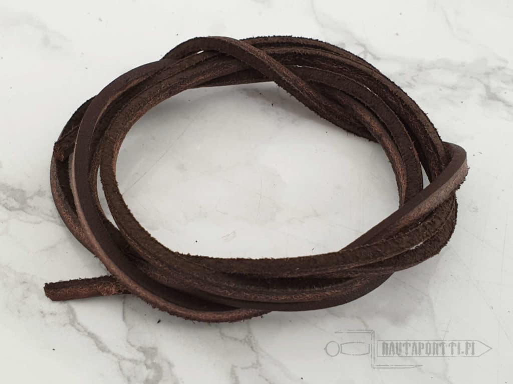 Leather String c. 100 cm - Irongate Armory