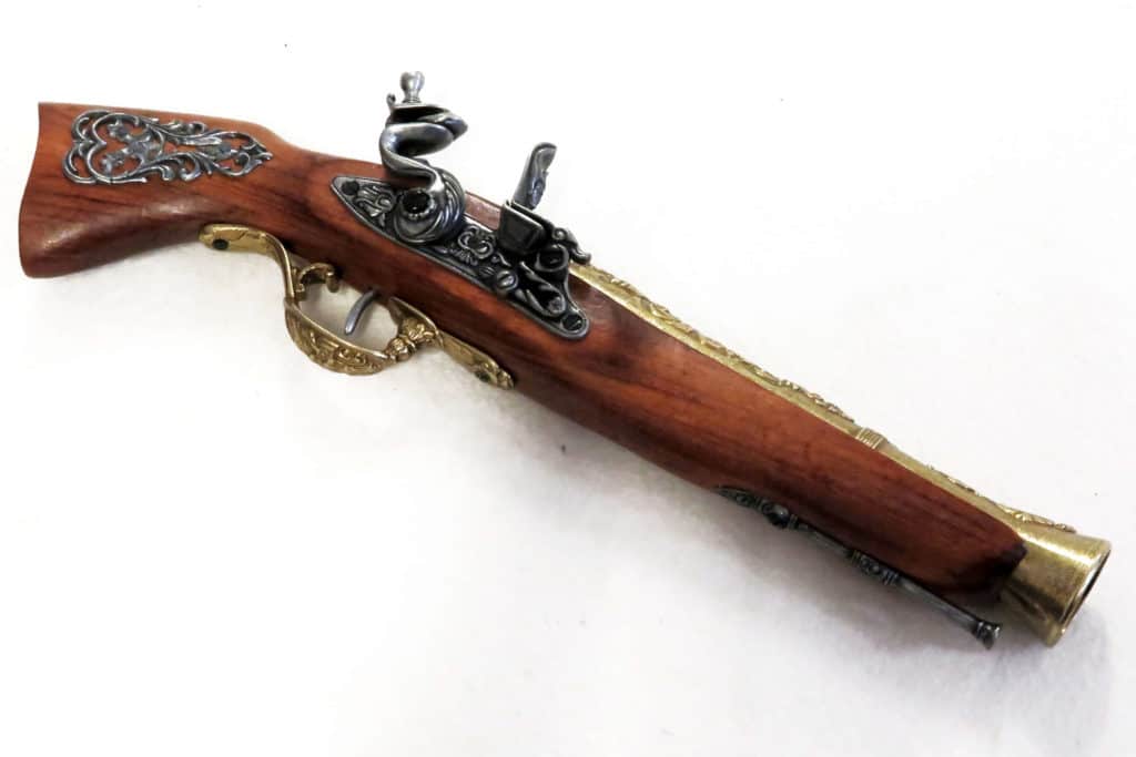 European XVIII Century Non-Firing 'Blunderbuss' Flintlock Pistol Replica  308.01 – Replica Flintlock Pistols – Royal Armouries