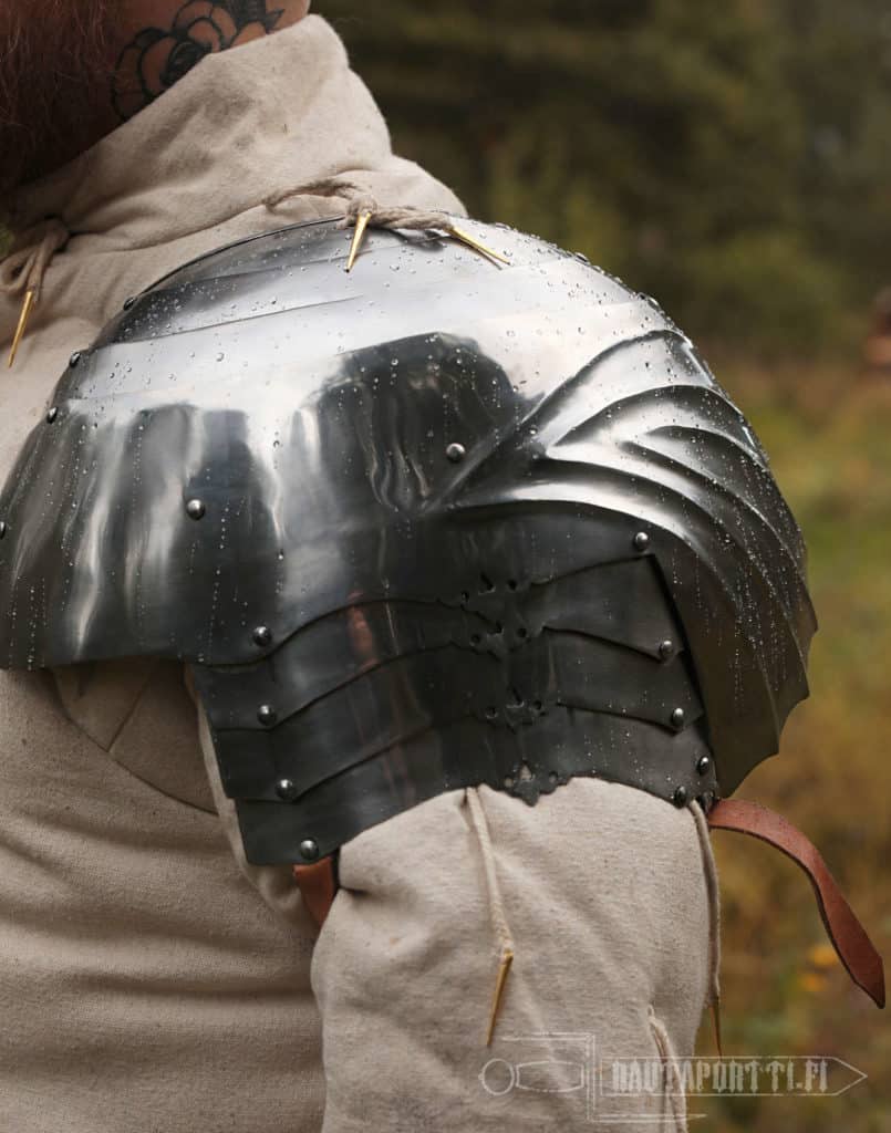 shoulder armor