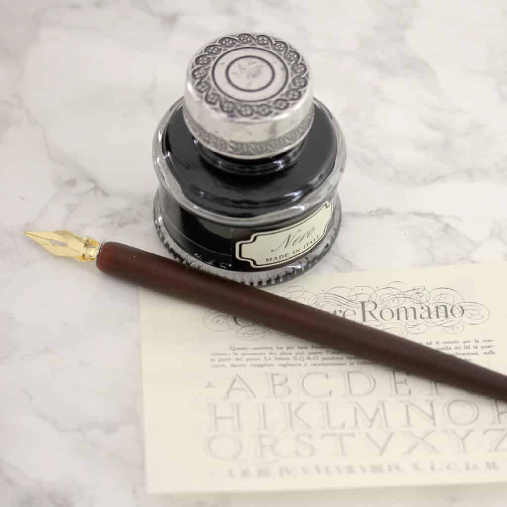 thumbnail image 2 of LongLongJin Calligraphy Set For Beginners-calligraphy Fountain Pen,2 Wooden Dip Pen, 12 2 of 12