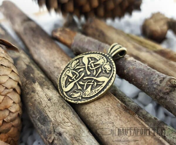 Wild Hunt Pendant - Image 9