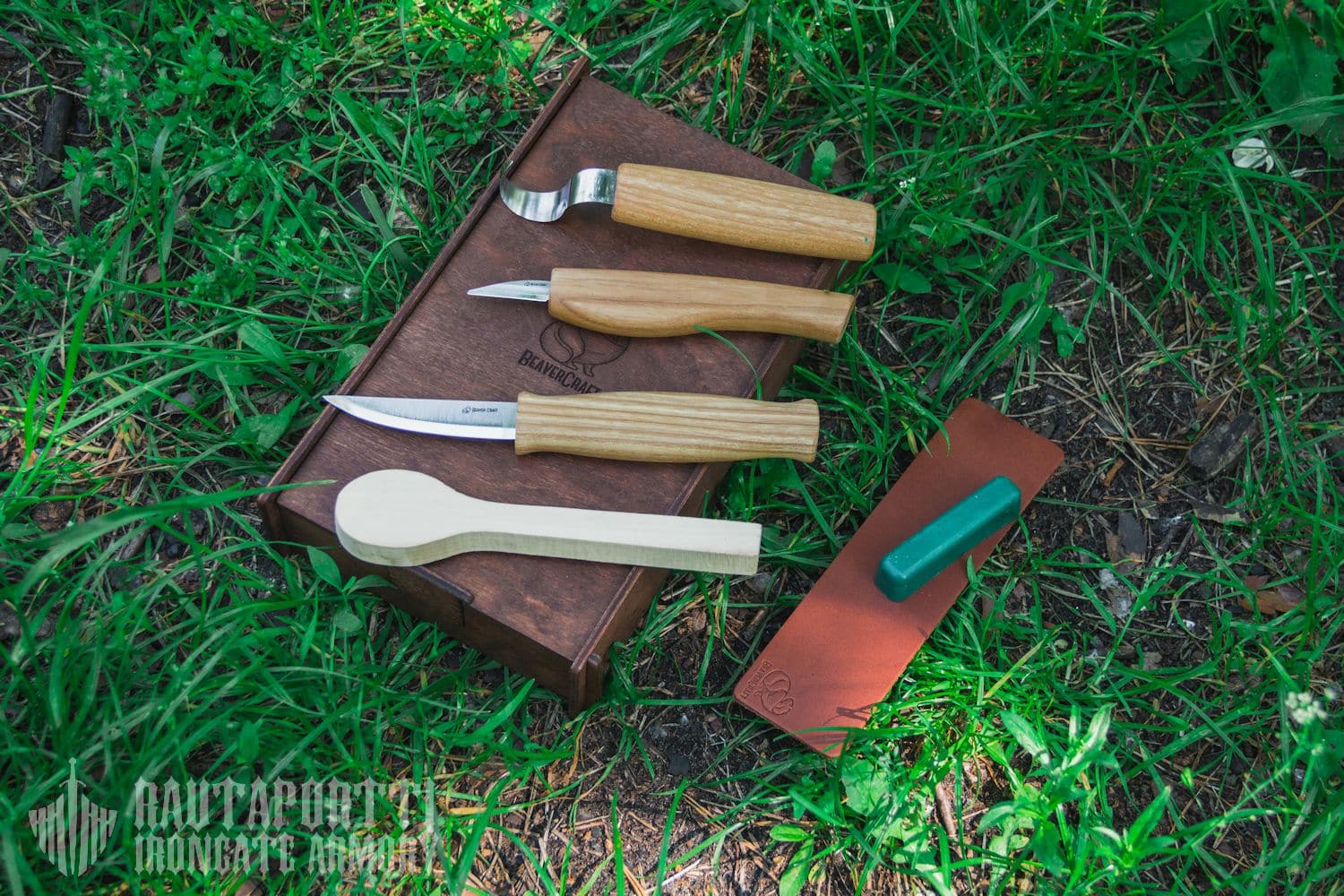 Spoon Carving Set in Giftbox -3 knives & Spoon Blank - Image 6