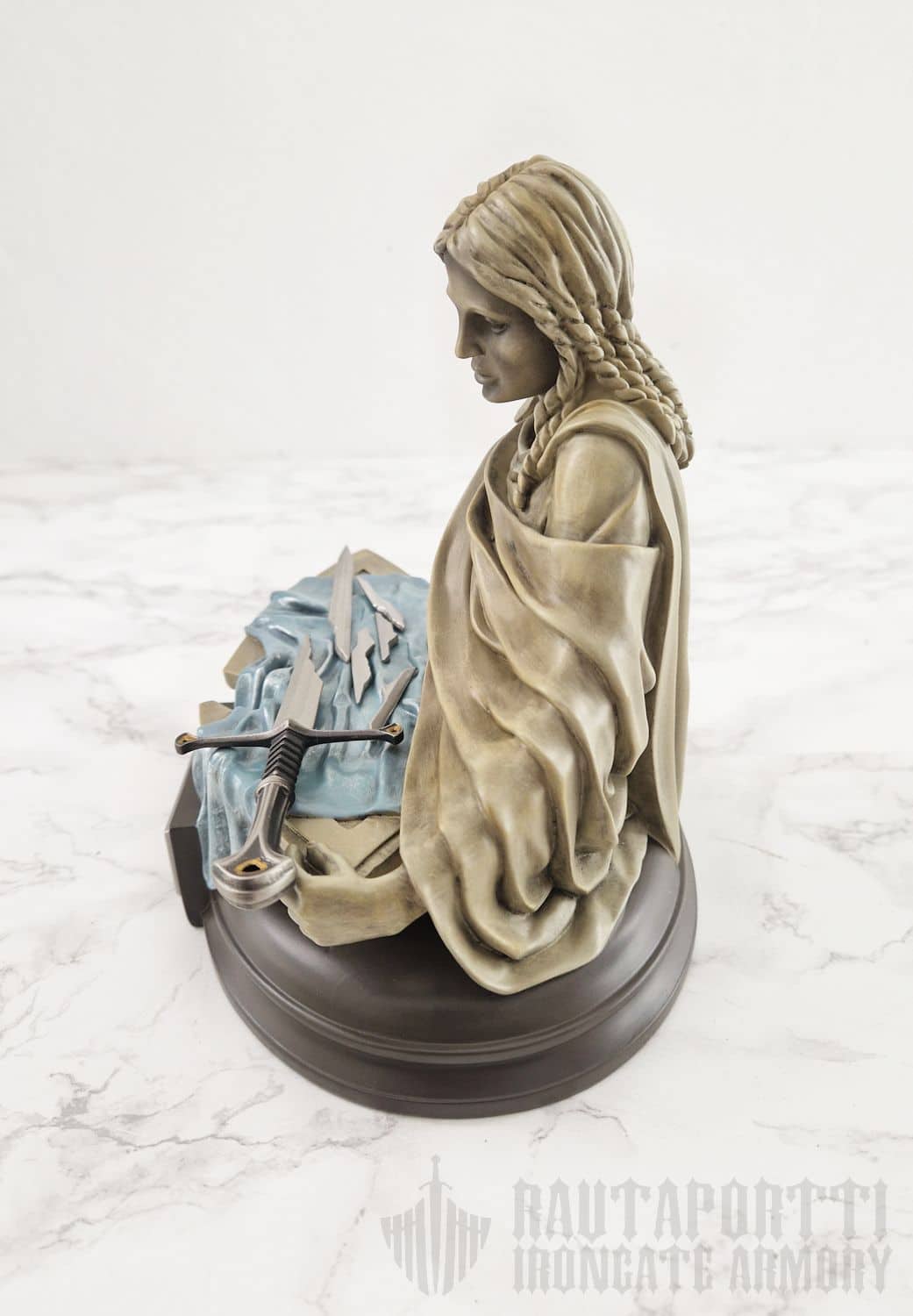 Lord of the Rings - Shards of Narsil statuette - Image 3