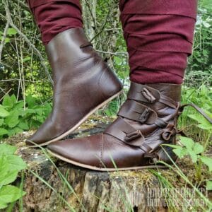 Jorvik Viking Shoes with 3 Leather Buttons