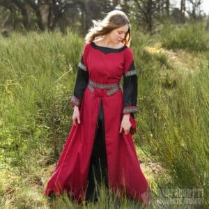 Red and Black Dress, 12th Century Bliaut